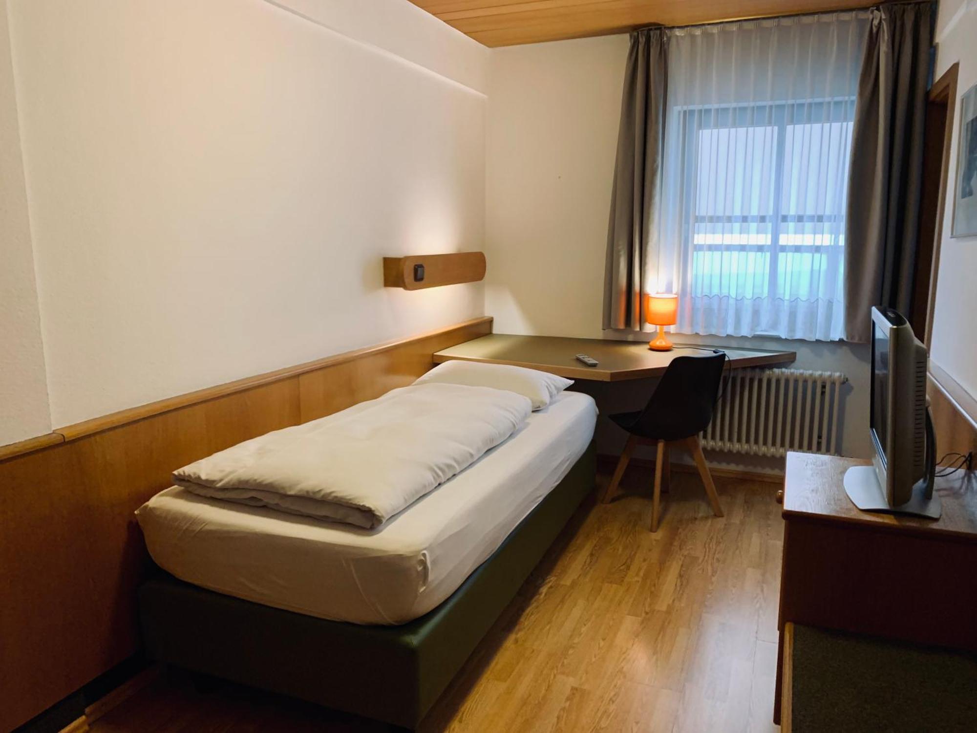 Hotel Waldhorn Stuttgart Bilik gambar